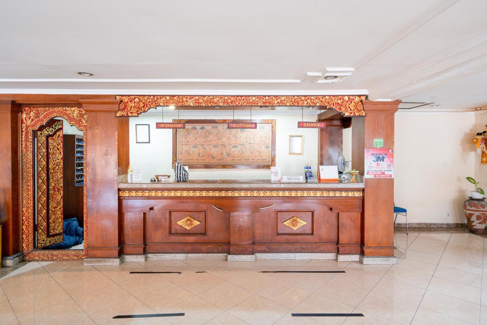 Reddoorz Plus At Mahajaya Hotel Denpasar Eksteriør billede