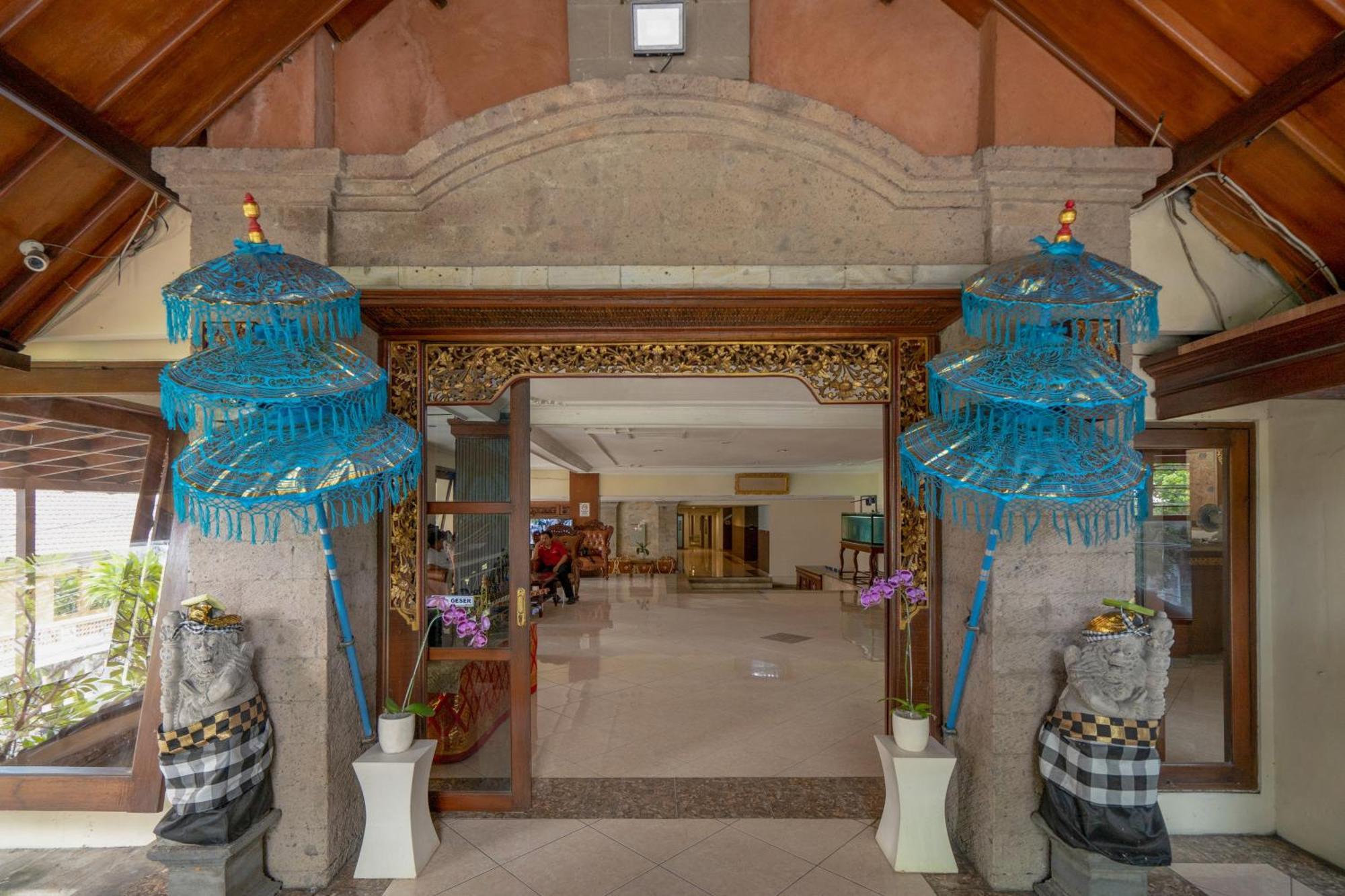 Reddoorz Plus At Mahajaya Hotel Denpasar Eksteriør billede
