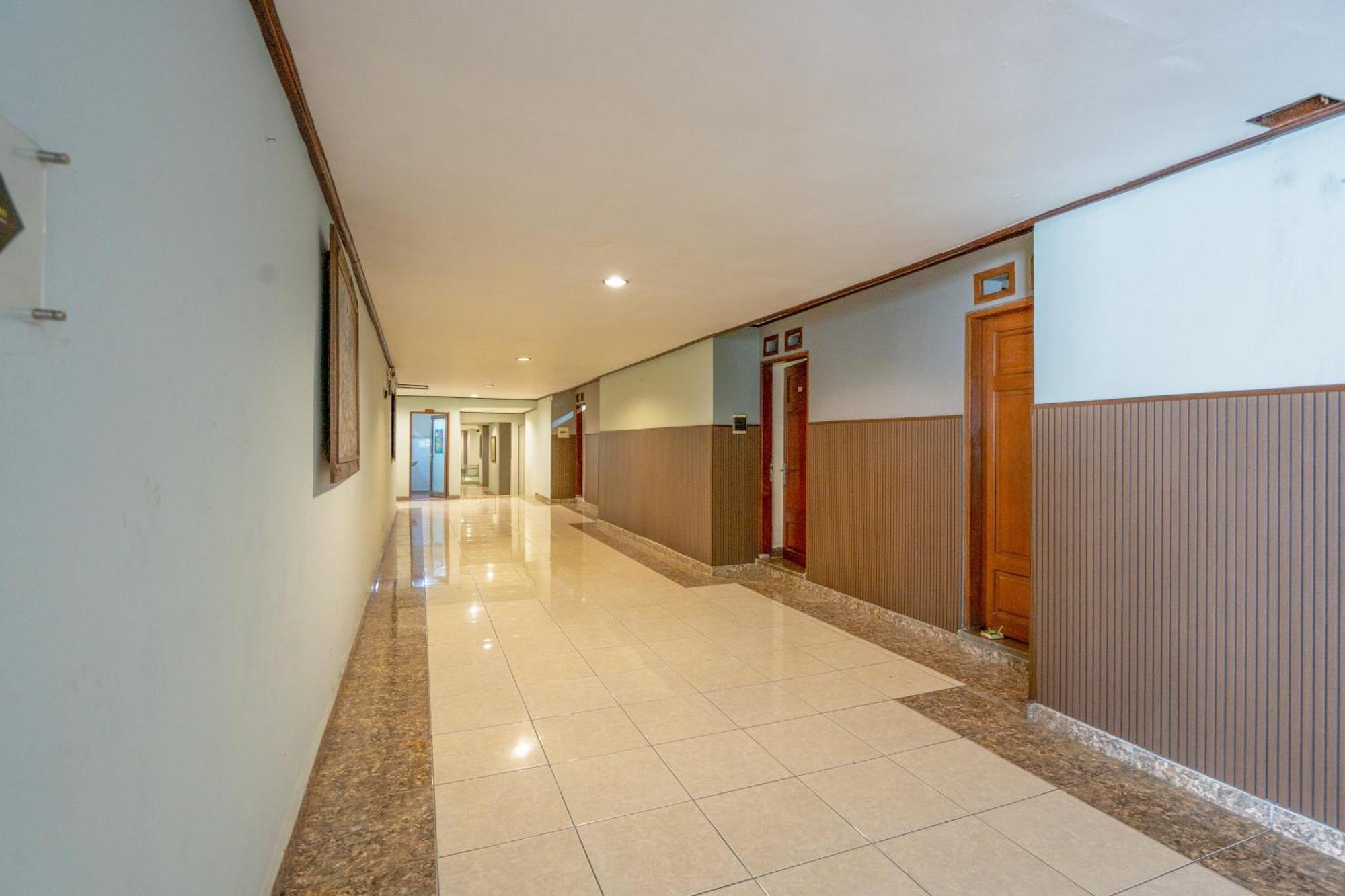 Reddoorz Plus At Mahajaya Hotel Denpasar Eksteriør billede