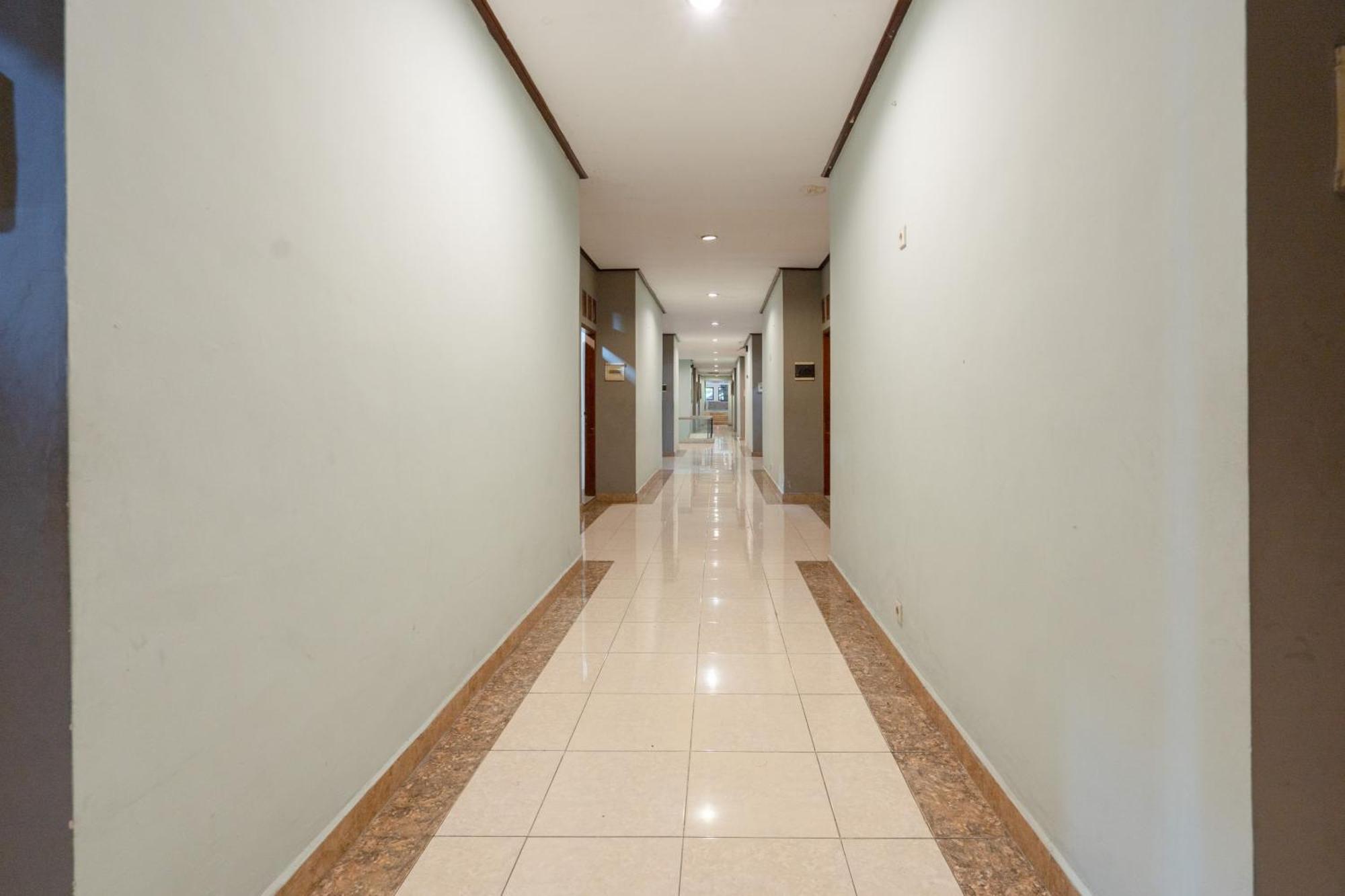 Reddoorz Plus At Mahajaya Hotel Denpasar Eksteriør billede
